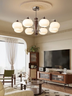 Chandelier 4